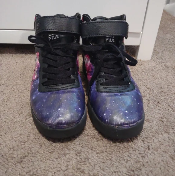 Fila shoes - Picture 2 of 3